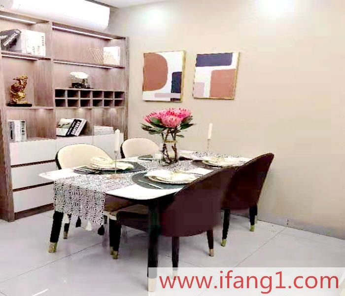 <a href=/changan/ target=_blank class=infotextkey>長(zhǎng)安小產(chǎn)權(quán)樓房</a>